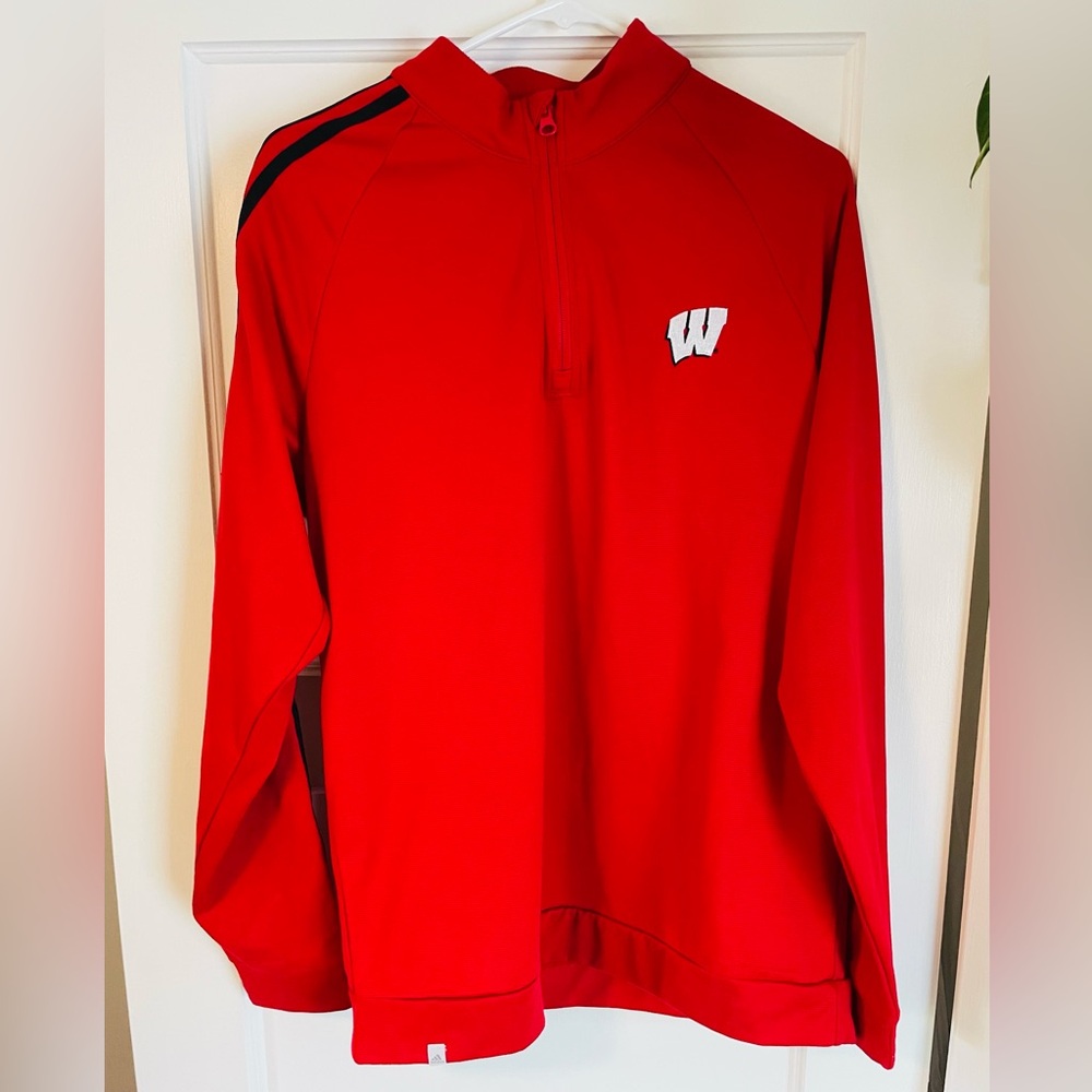 University of Wisconsin Madison Badgers Quarter-Zip Shirt